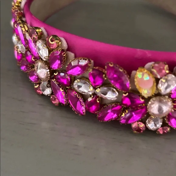 Pink beaded headband - Picture 3 of 3